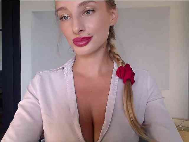MarilynShow webcam