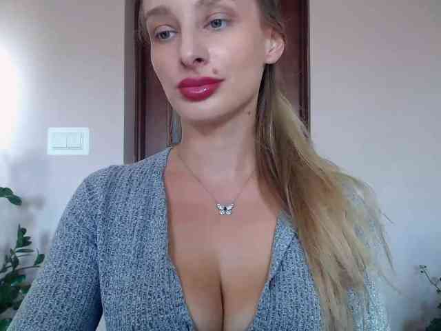 MarilynShow webcam