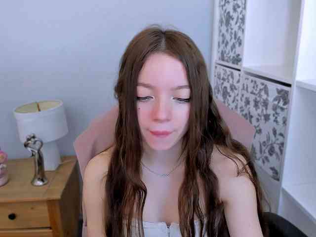 GraceShow Live Webcam on BongaCams