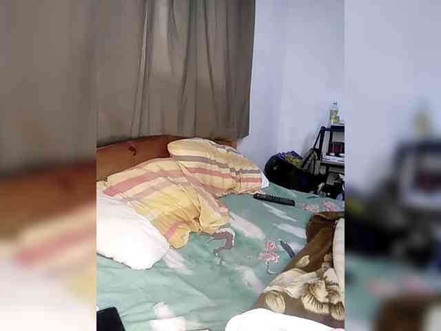 LeylahLaChaudasse webcam