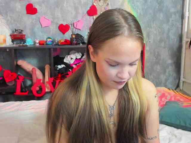 provocatemur webcam