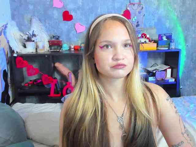 provocatemur webcam