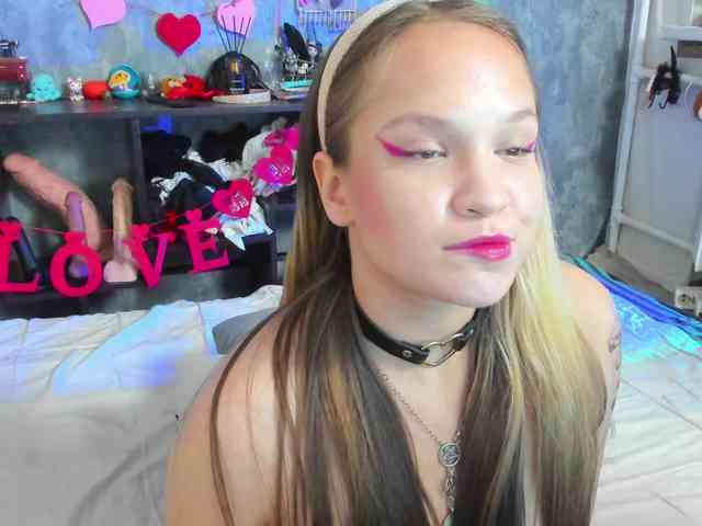 provocatemur webcam