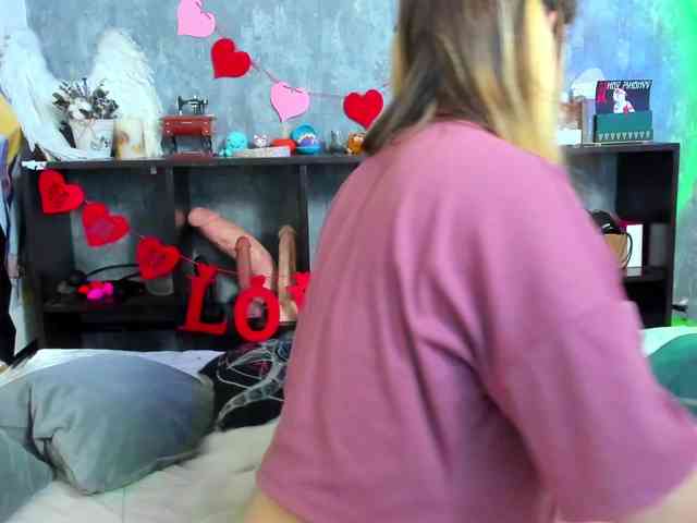 provocatemur webcam