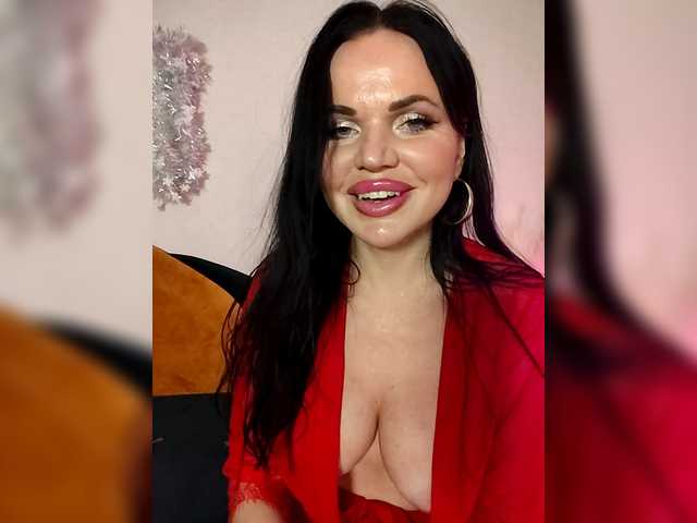 Kirakedi's BongaCams show and profile