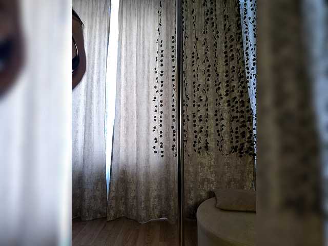 Kirakedi's BongaCams show and profile