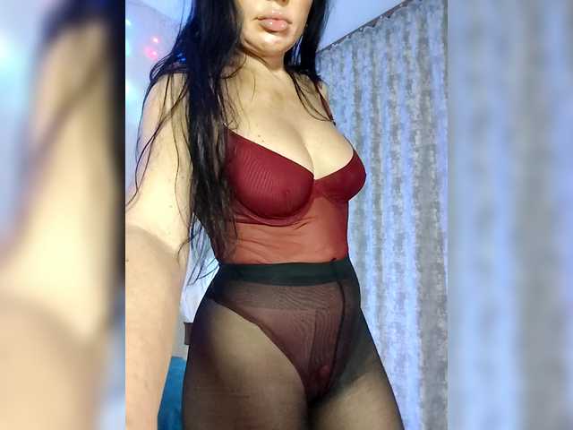 Kirakedi's BongaCams show and profile