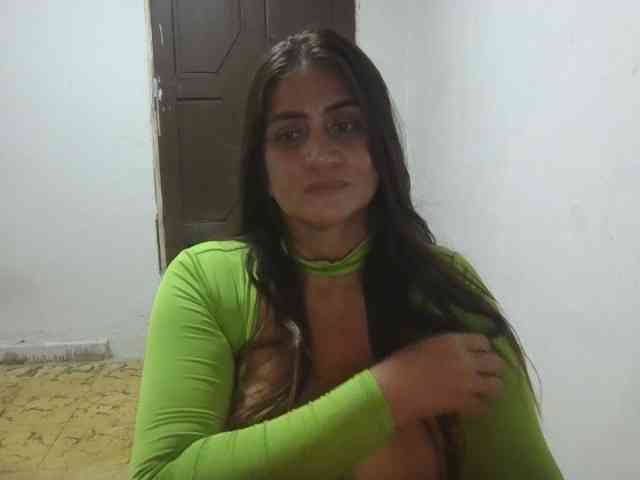 kitybigboobsxx webcam