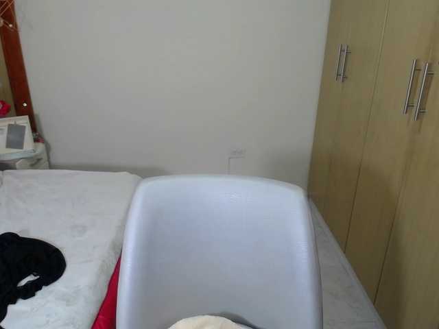 ameliiporter's BongaCams show and profile