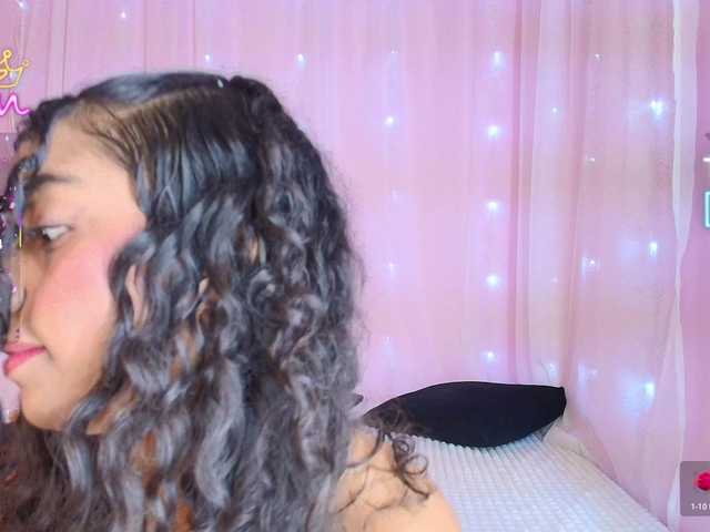 SunnyGilmore's BongaCams show and profile