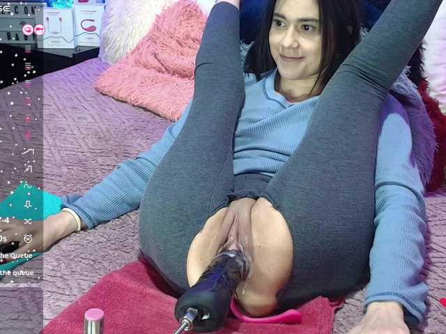 Hannahot69's BongaCams show and profile