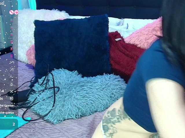 Hannahot69's BongaCams show and profile