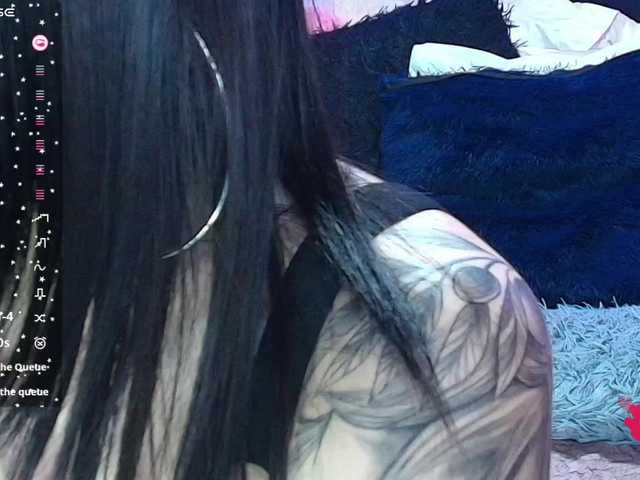 Hannahot69's BongaCams show and profile