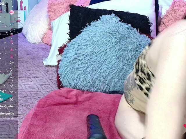 Sex chat gratuit in direct cu Hannahot69 pe BongaCams