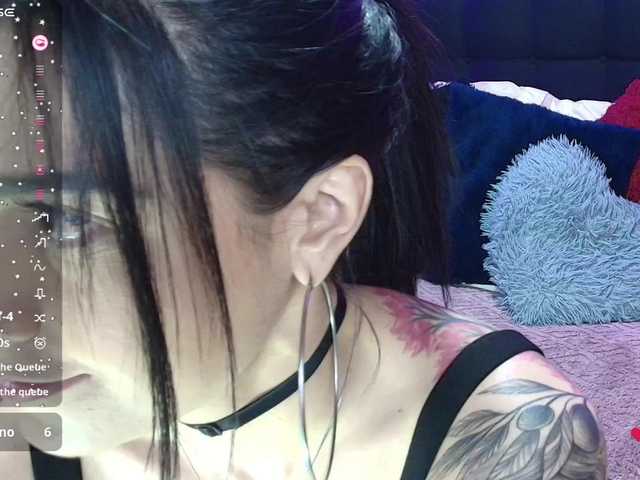 Hannahot69's BongaCams show and profile