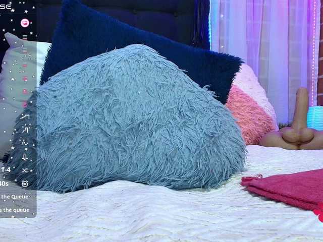 Hannahot69's BongaCams show and profile