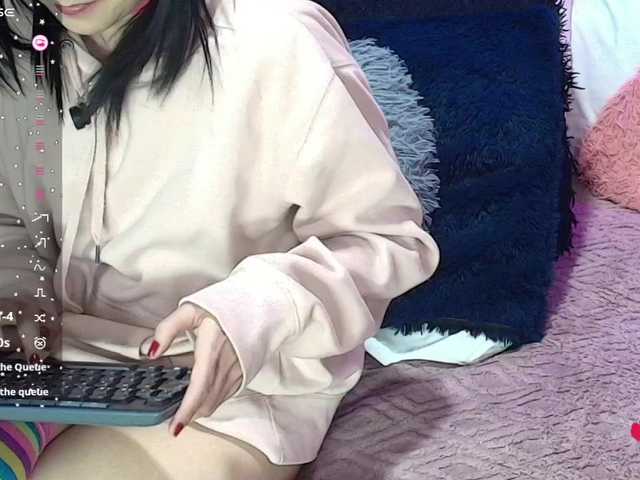 Hannahot69's BongaCams show and profile