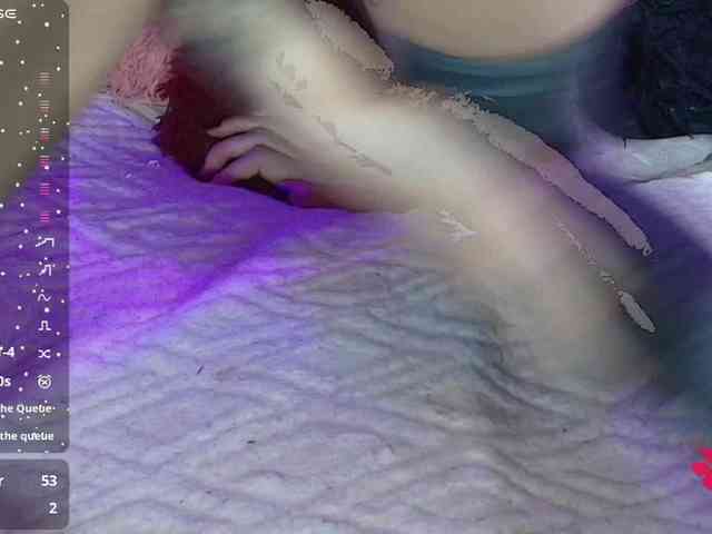 Hannahot69 webcam