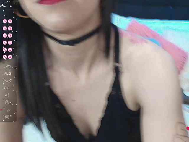 Hannahot69 webcam