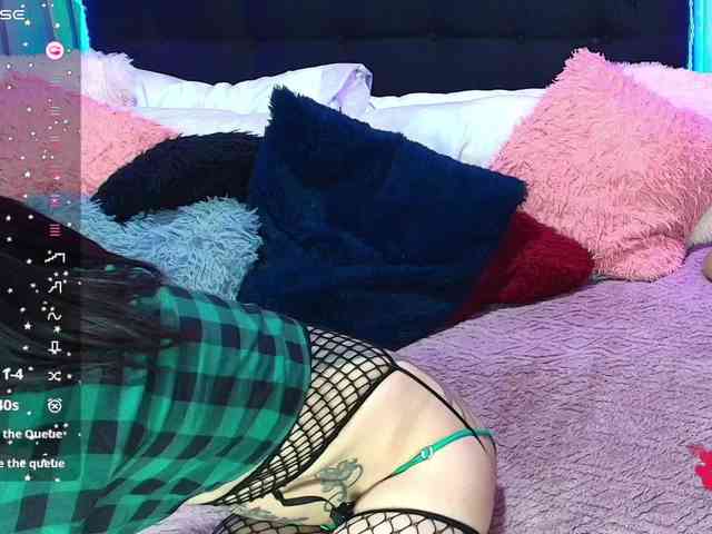 Hannahot69 webcam