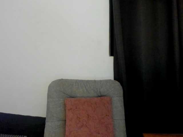 Liily-moore's BongaCams show and profile