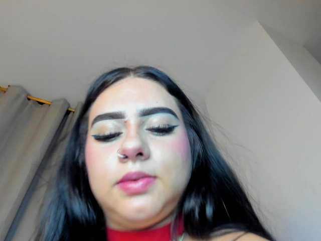 Liily-moore's BongaCams show and profile