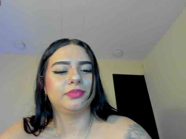 Liily-moore webcam