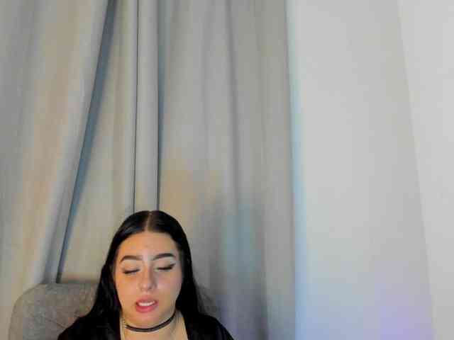Liily-moore webcam