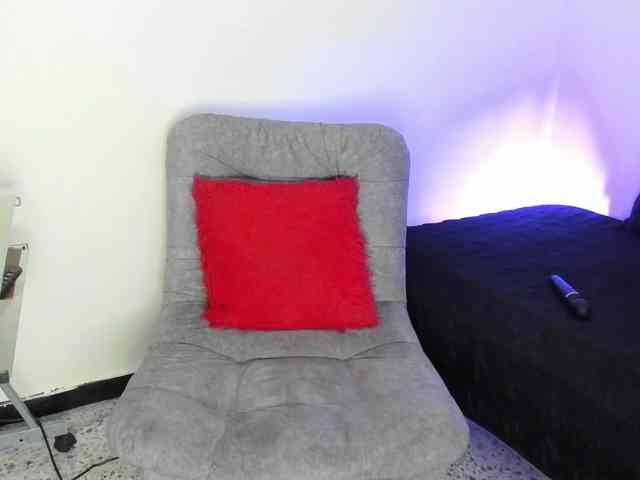 Liily-moore webcam