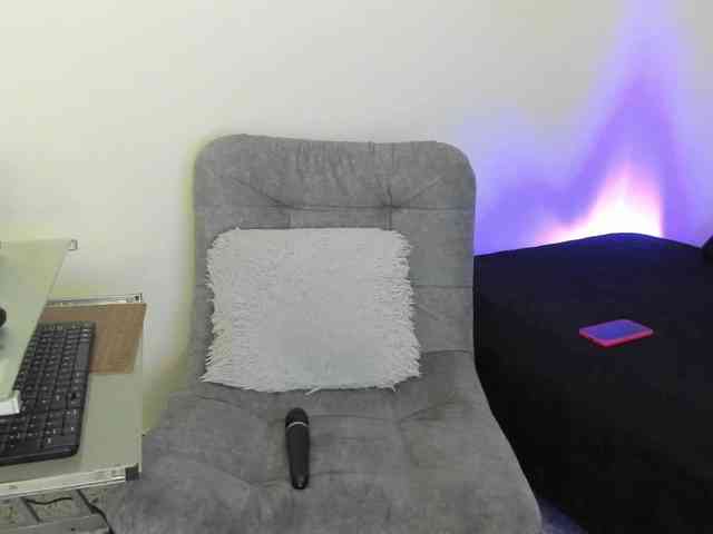 Liily-moore webcam