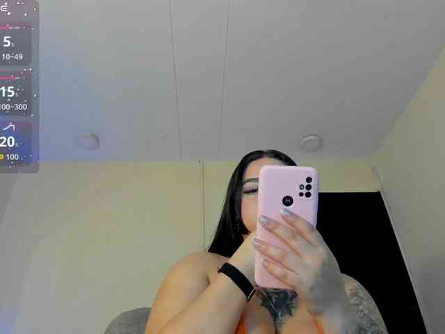 Liily-moore webcam