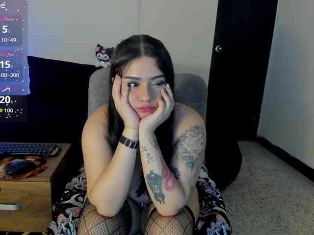 Liily-moore webcam