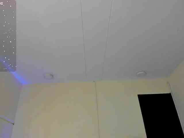 Liily-moore webcam