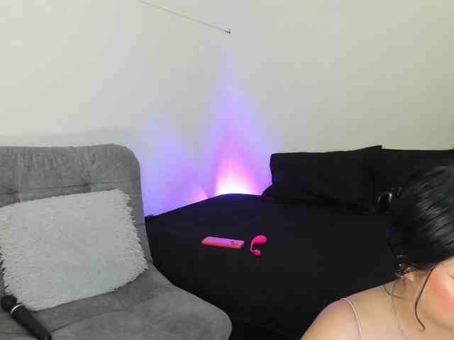 Liily-moore webcam