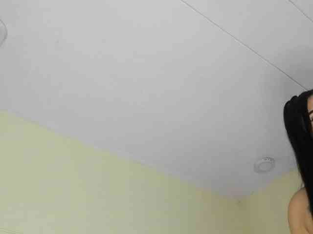 Liily-moore webcam