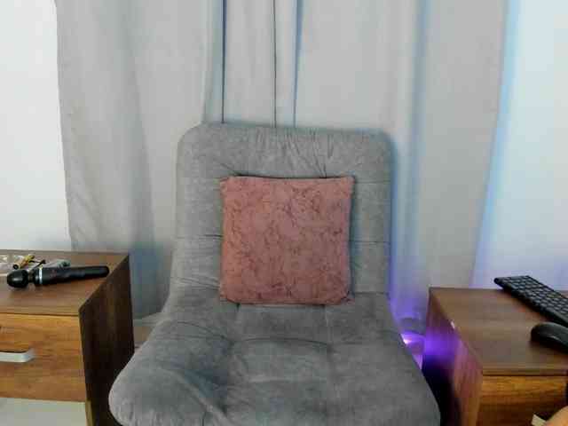 Liily-moore Liily-moore