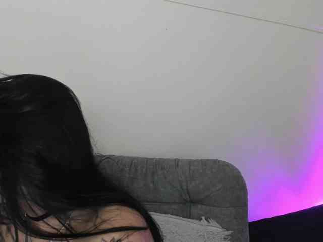 Liily-moore webcam