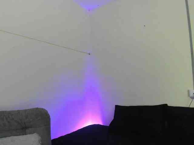 Liily-moore webcam