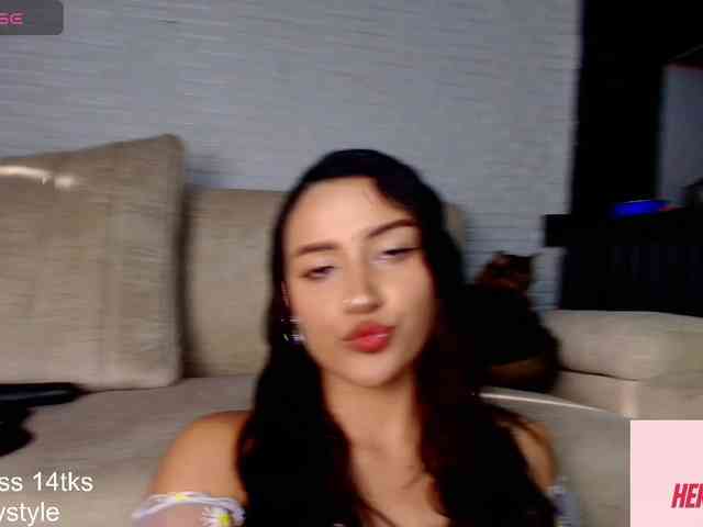 natashapride webcam