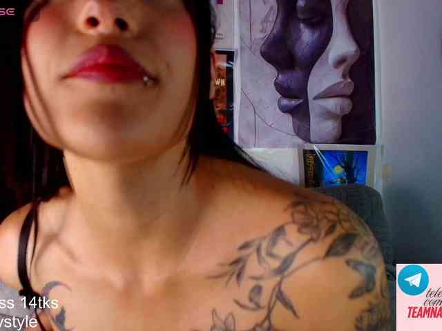 natashapride webcam