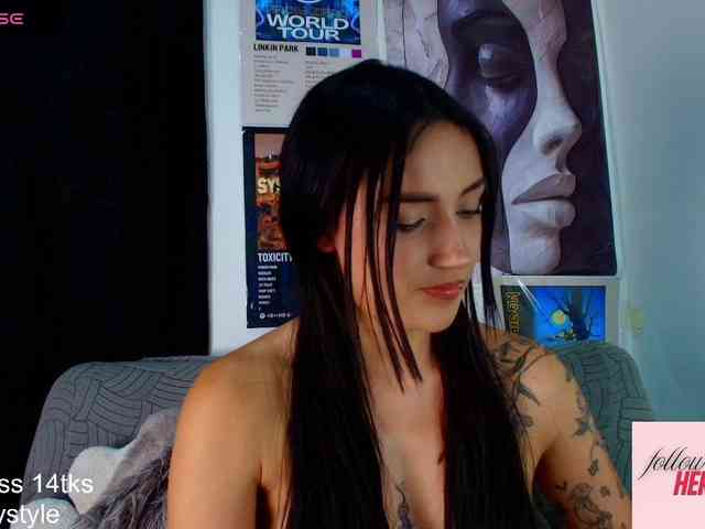 natashapride webcam