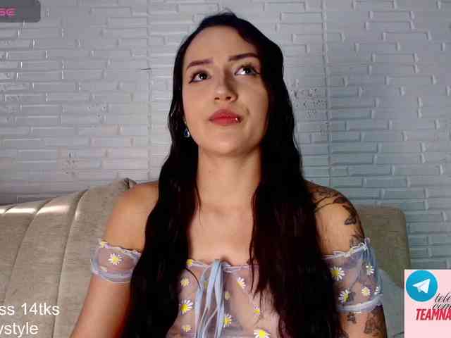 natashapride webcam