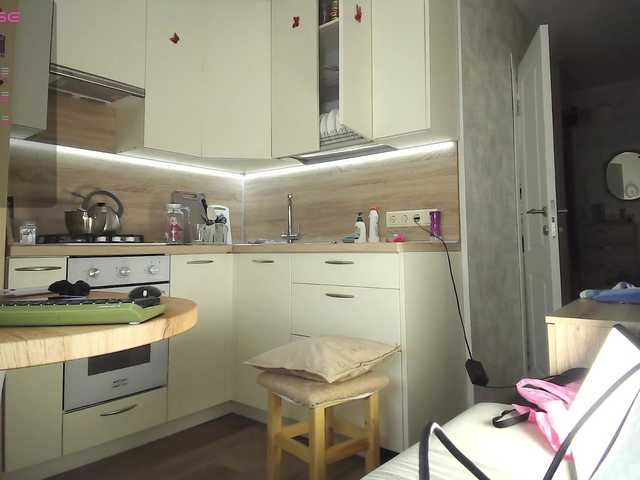 Alinka1979's BongaCams show and profile