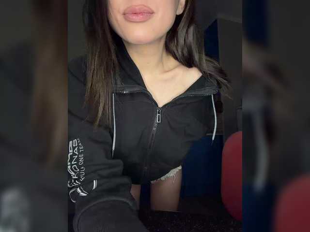 kitana-mk1's BongaCams show and profile