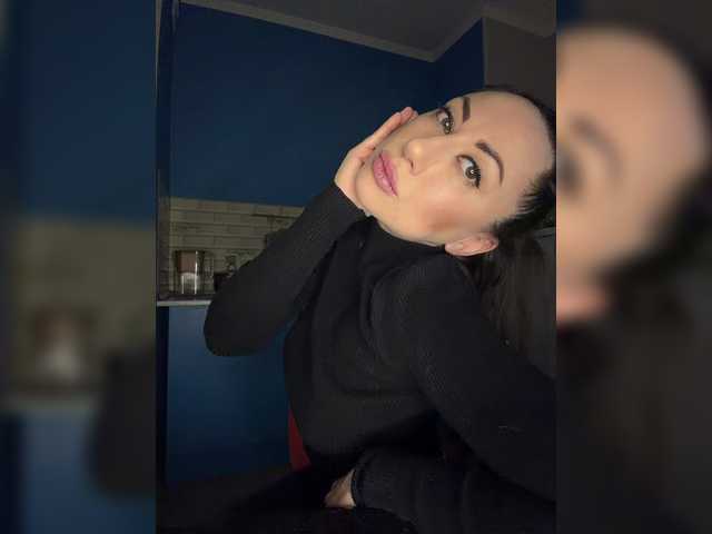 kitana-mk1's BongaCams show and profile