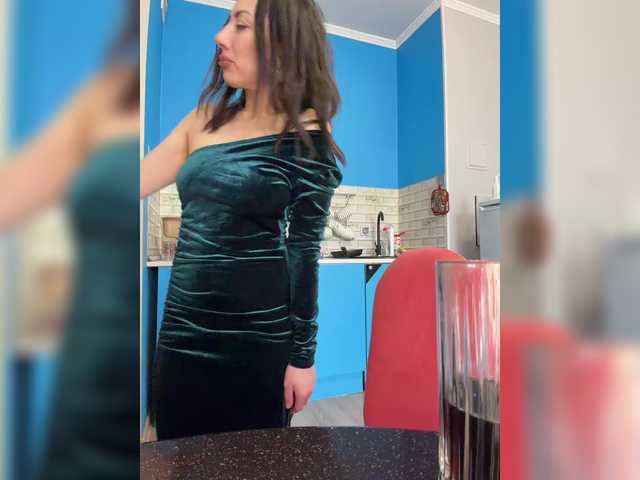 kitana-mk1's BongaCams show and profile