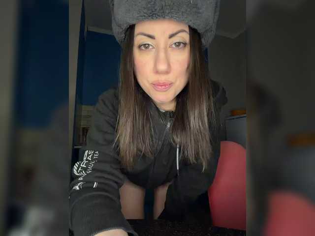 kitana-mk1's BongaCams show and profile