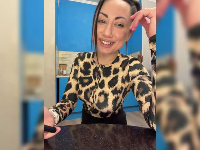 kitana-mk1 from BongaCams is Freechat