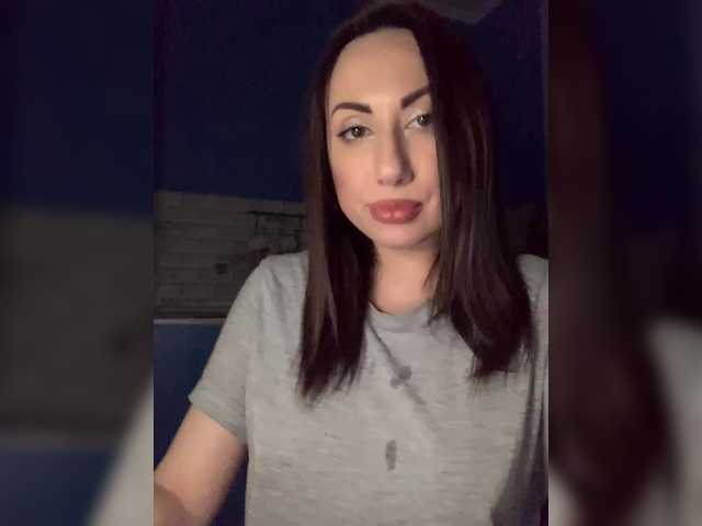 kitana-mk1's BongaCams show and profile