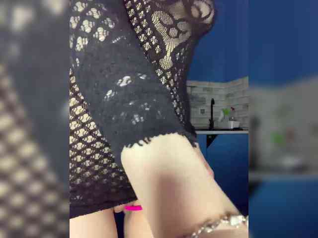 Kitana_mk webcam